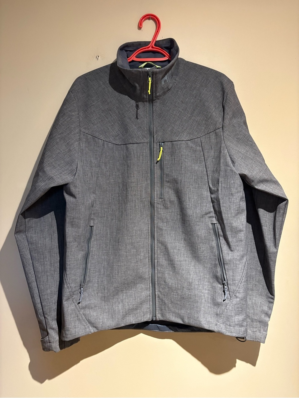 Helly Hansen Paramount Water Resistant Windproof Durable Softshell Size Large